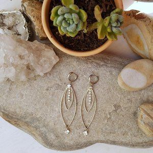 Dangling Earrings with Rhinestones.